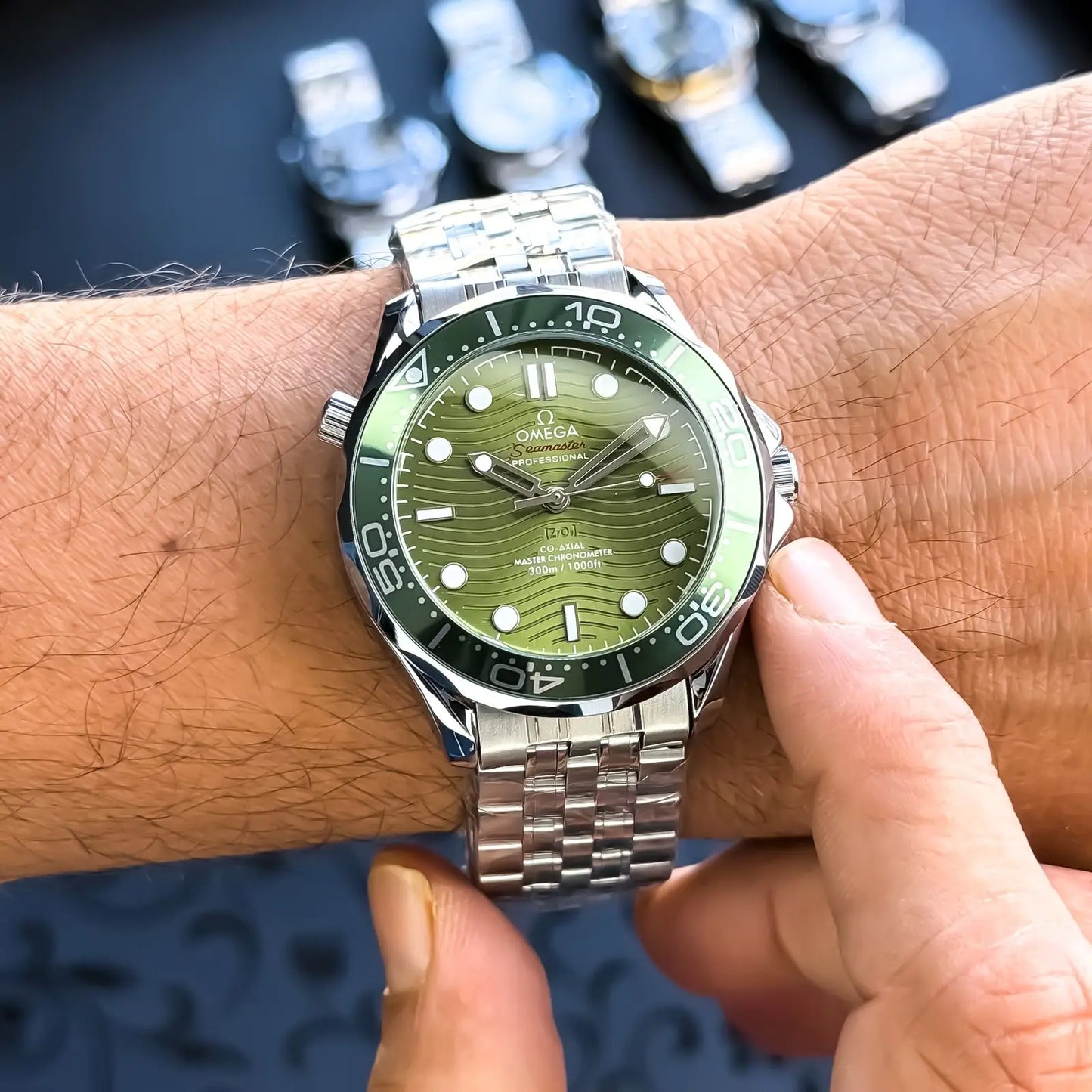 OMEGA._AUTO_SILVER_GREEN