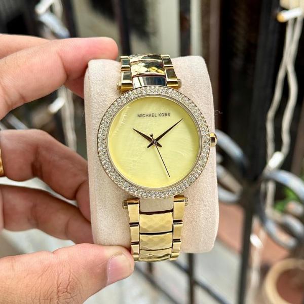 Michae_l kors Parker Pave gold 145
