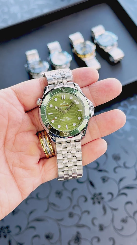 OMEGA._AUTO_SILVER_GREEN