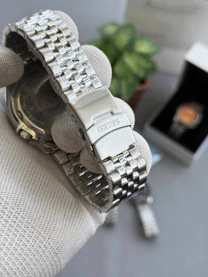 Seiko 5 Sports Premium Orange W352
