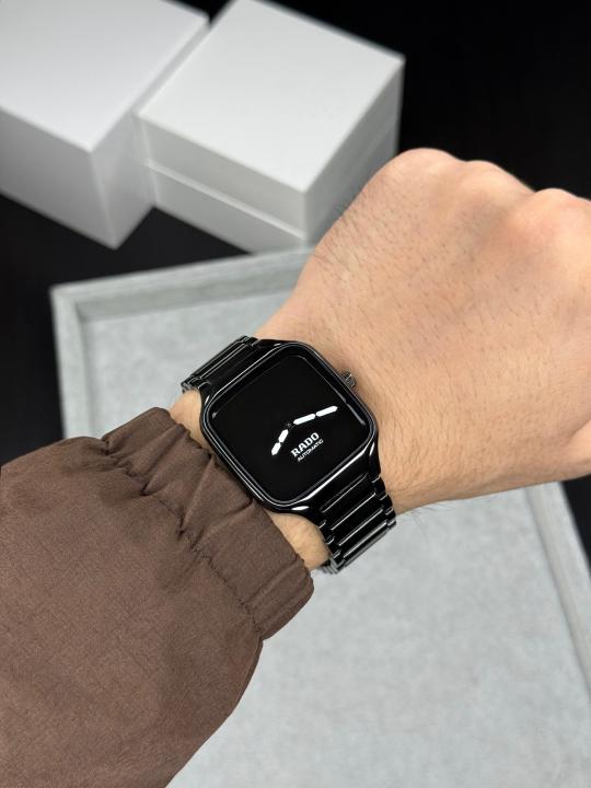 Rad_o True Square Quartz