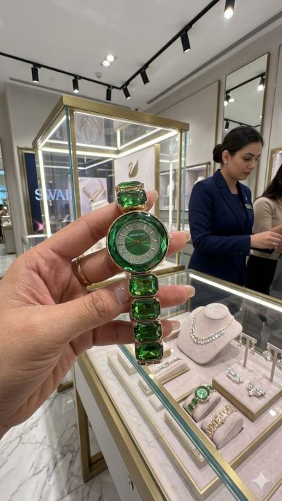 SWARVOSK_I WOMENS ANALOG GREEN JAPAN 220